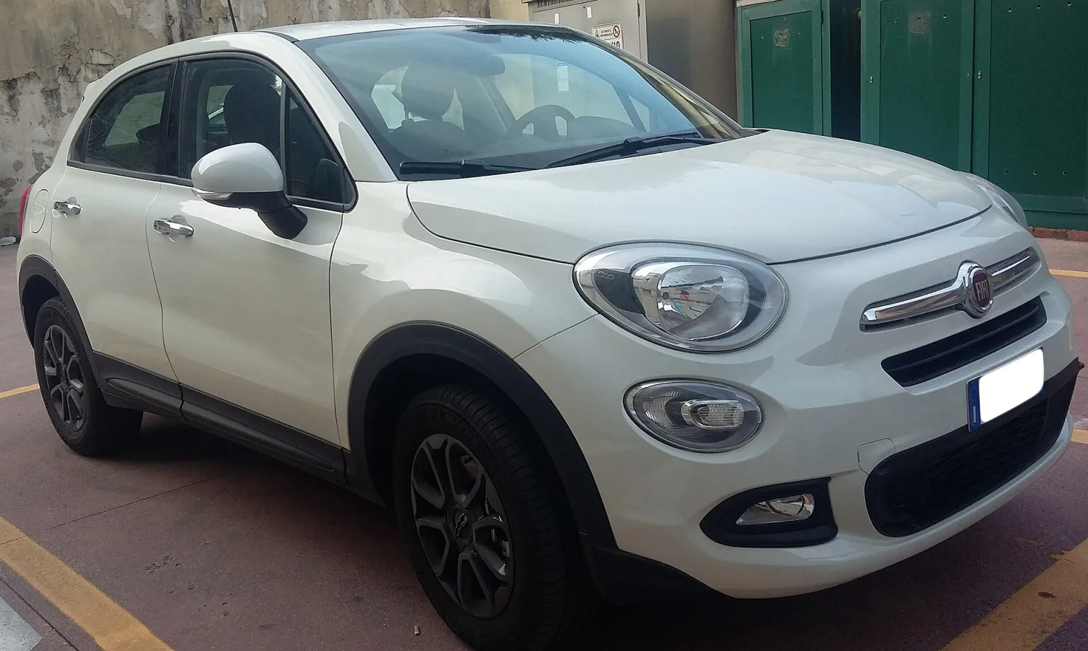 2014 Fiat 500X at launch, front view