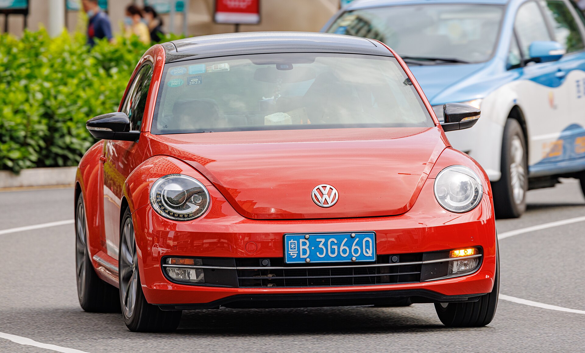 Volkswagen Beetle (A5) in China, exterior view.