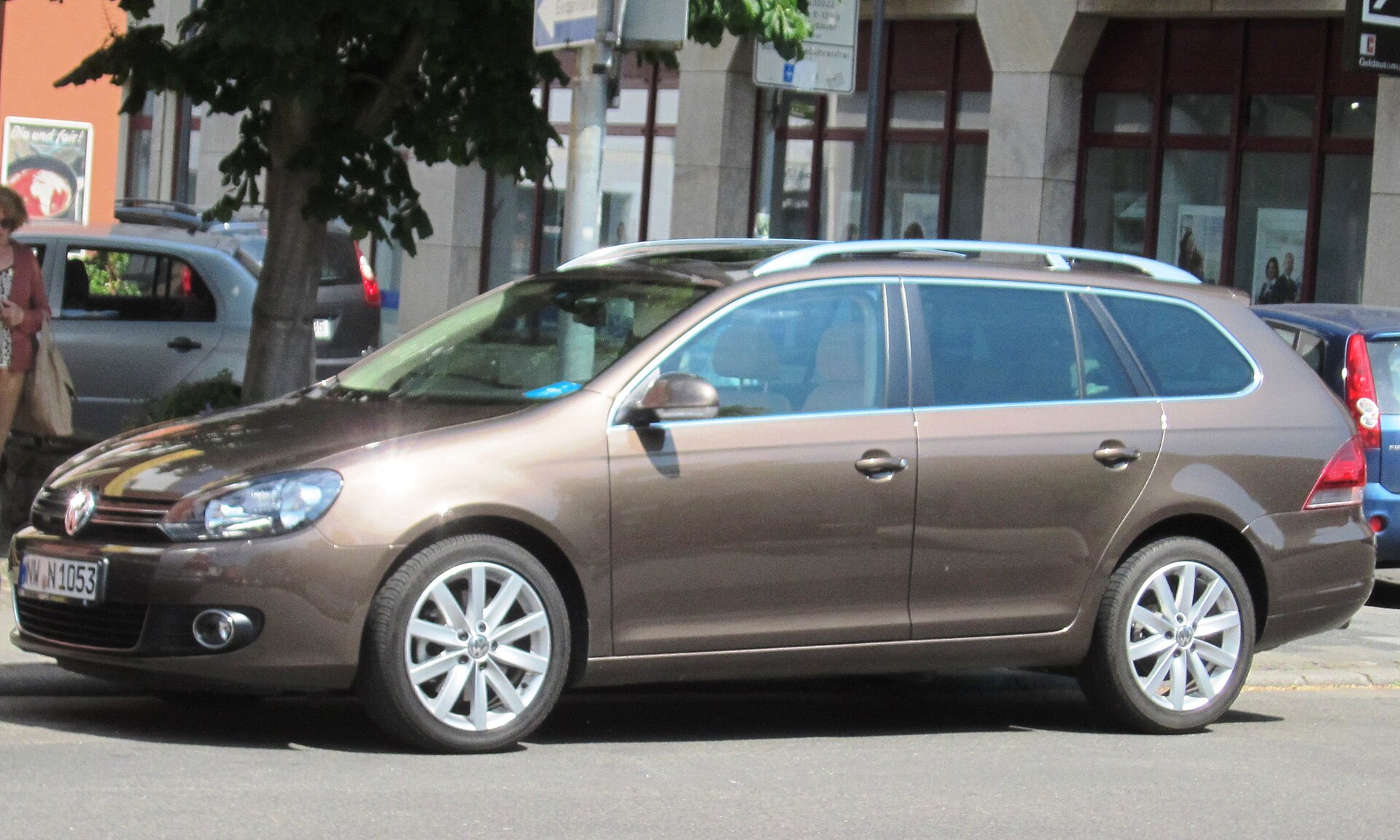 Volkswagen Golf VII Variant estate