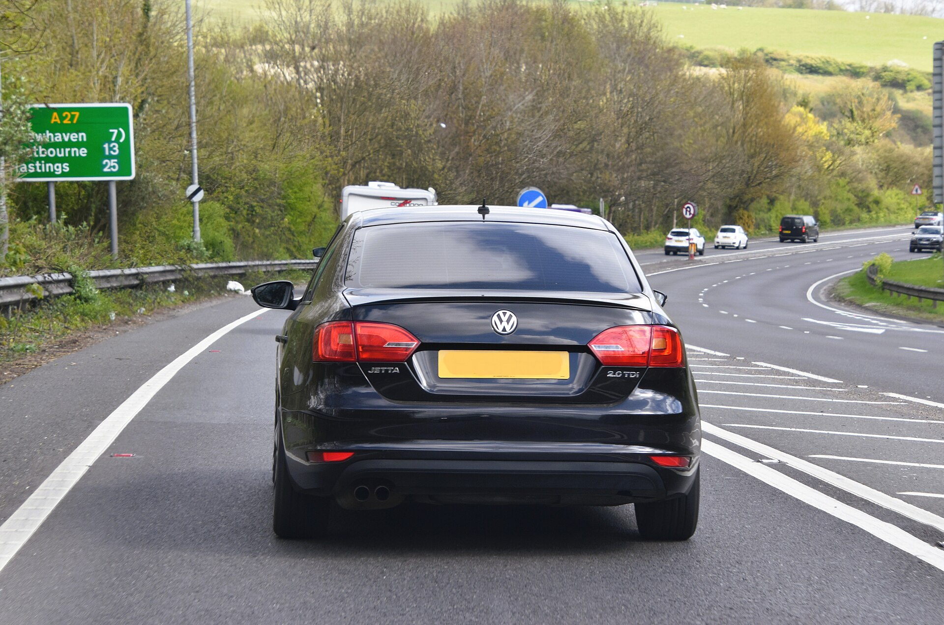 2011 Volkswagen Jetta 2.0 TDI, front view