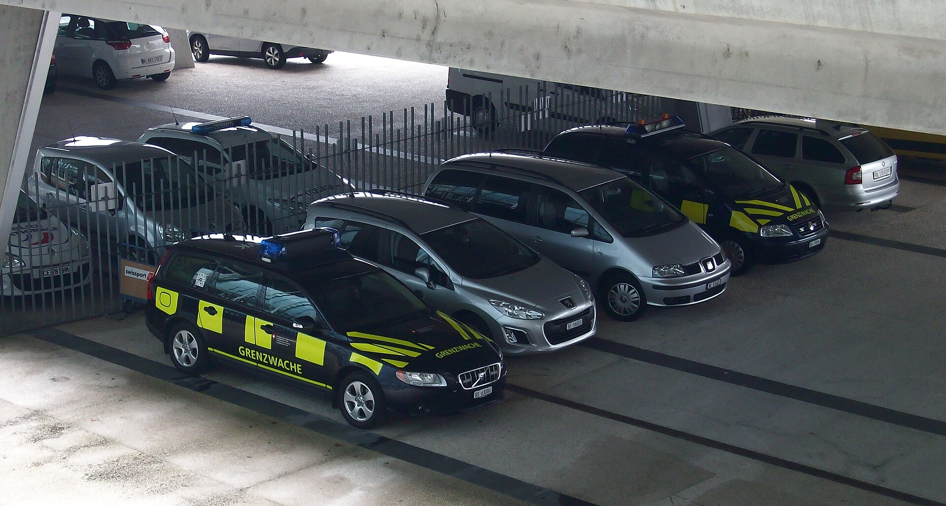 2014 Volvo V70 police car at EuroAirport