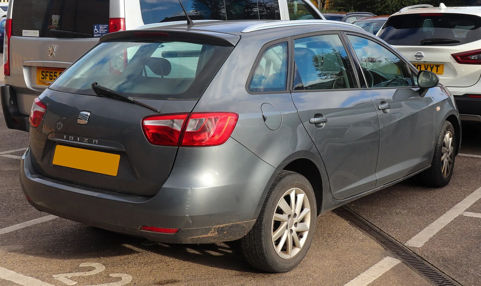 2012 SEAT Ibiza SE Estate 1.4 on the road