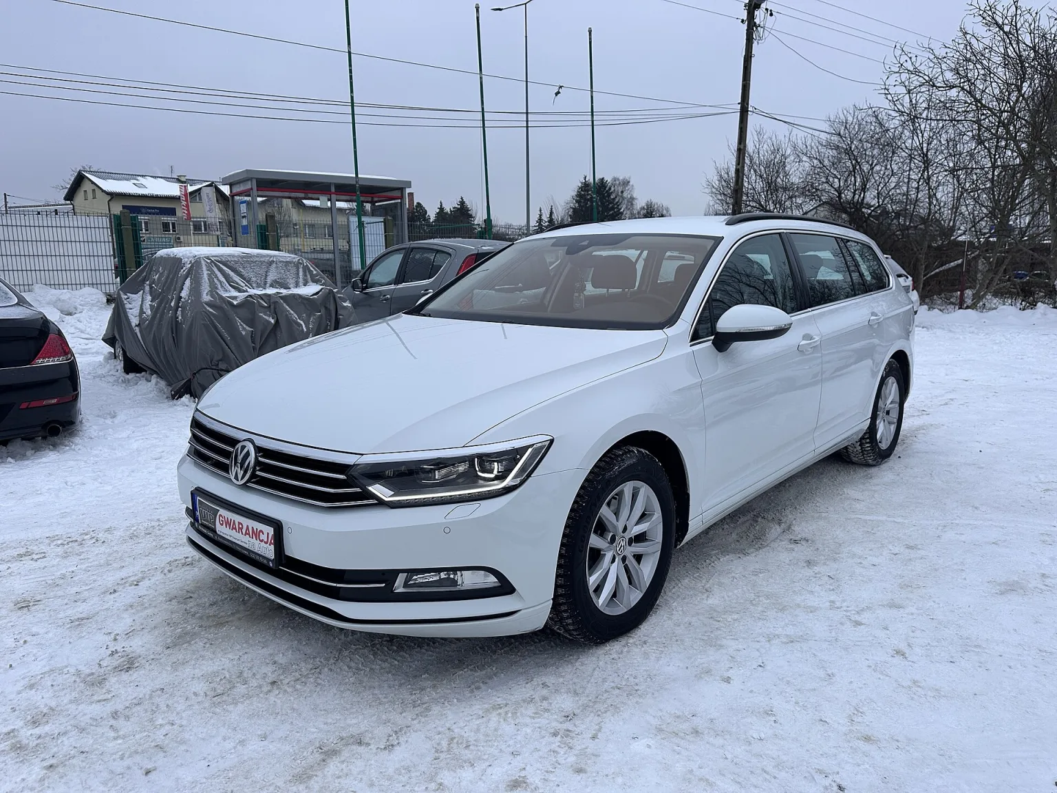Volkswagen Passat B8 front view